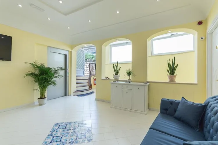 Albergo per Anziani Domus Relais - Posillipo - Naples