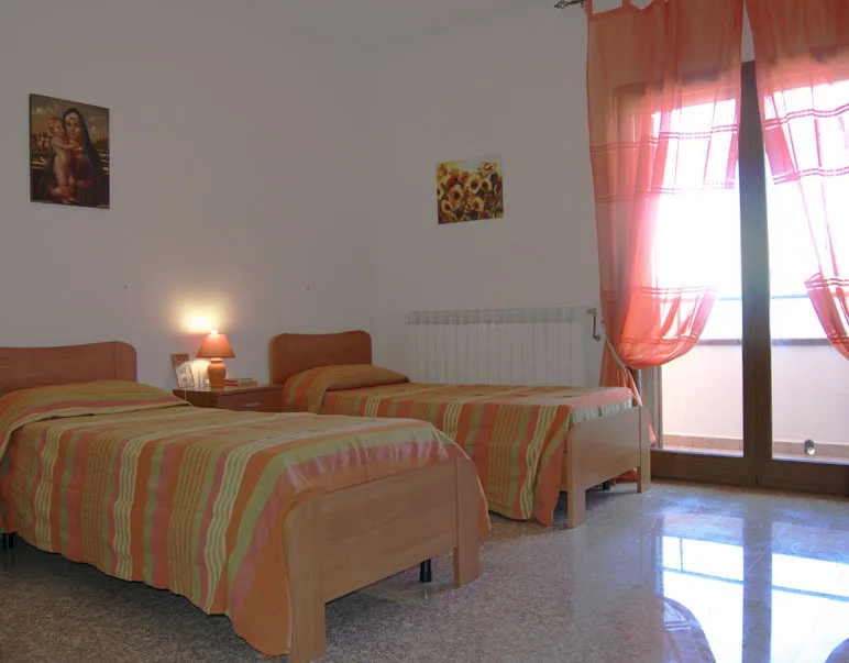 Casa Albergo per Anziani Villa Fabiola - Monterosso Calabro - Foto 4
