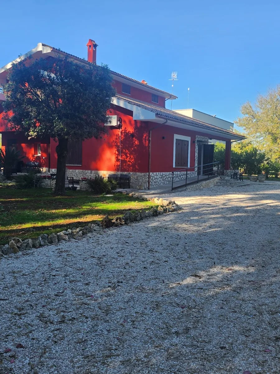 Casa alloggio La Roccia - Latina