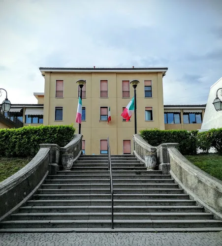 Casa di Riposo O. P. Delbarba Maselli Dandolo - Uffici Amministrativi - Adro