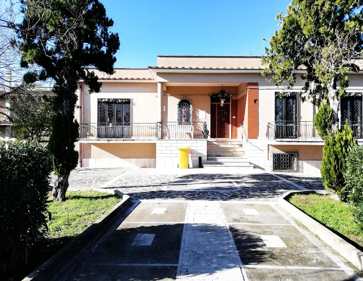 Casa di Riposo per Anziani La Farfalla - Rome
