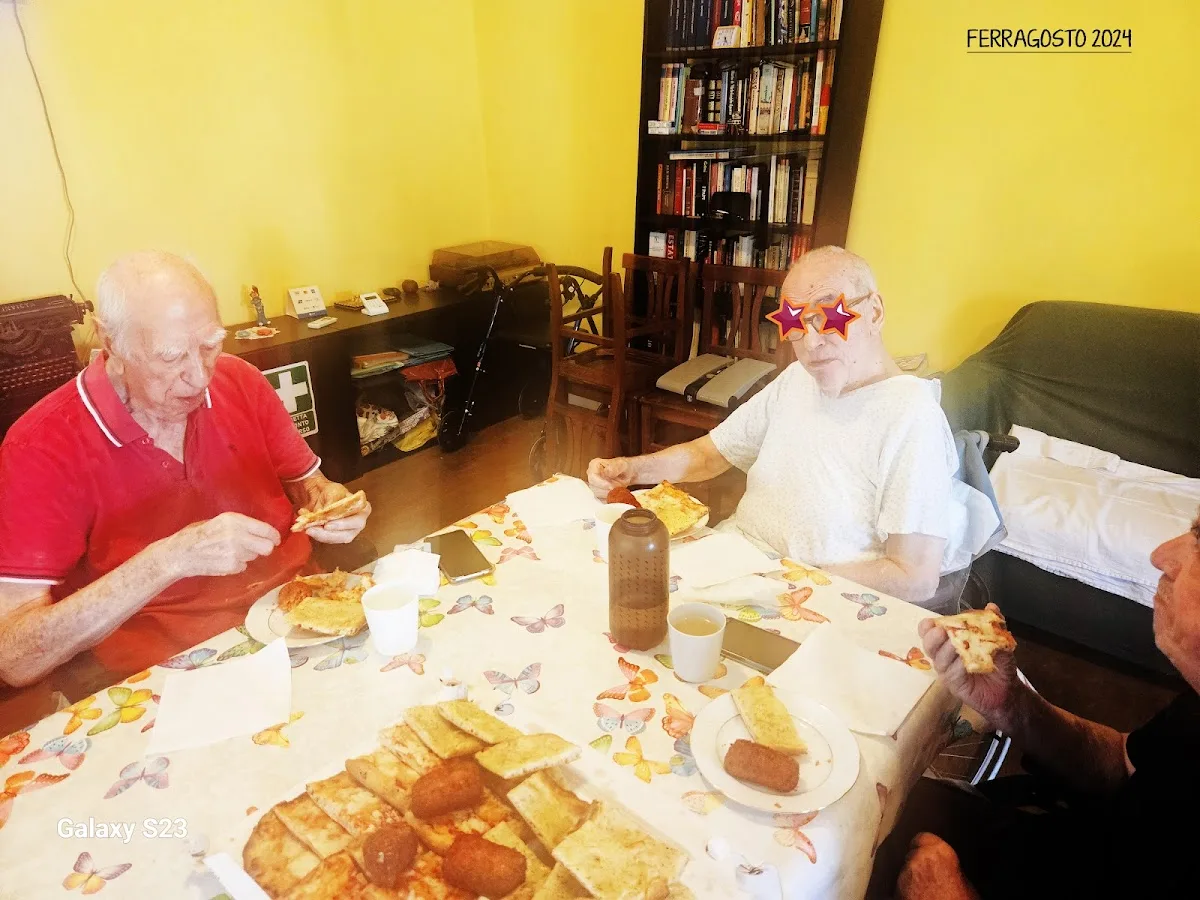 Casa di Riposo per Anziani La Farfalla - Rome - Foto 4
