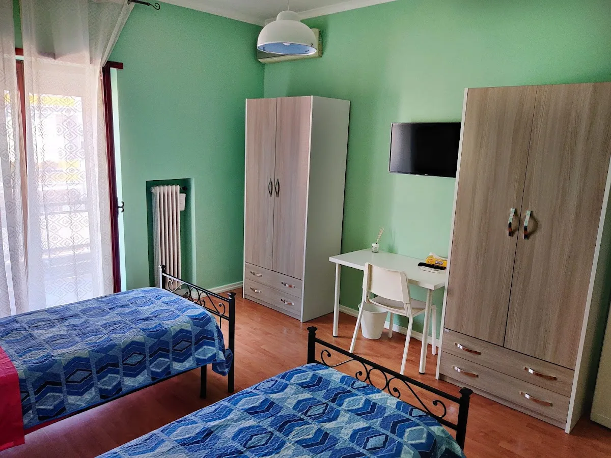 Casa di riposo San Giuseppe - Istituto Povere Figlie Della Visitazione di Maria - Naples