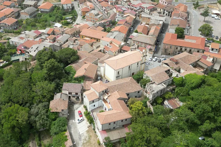 Casa Di Riposo San Michele Arcangelo Per Donne Anziane E Centro Di Aggregazione Sociale Per Anziani - Rombiolo