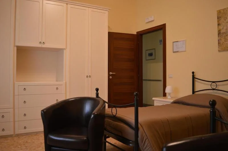 Casa Famiglia per Anziani Monsignor de Maria - Catania