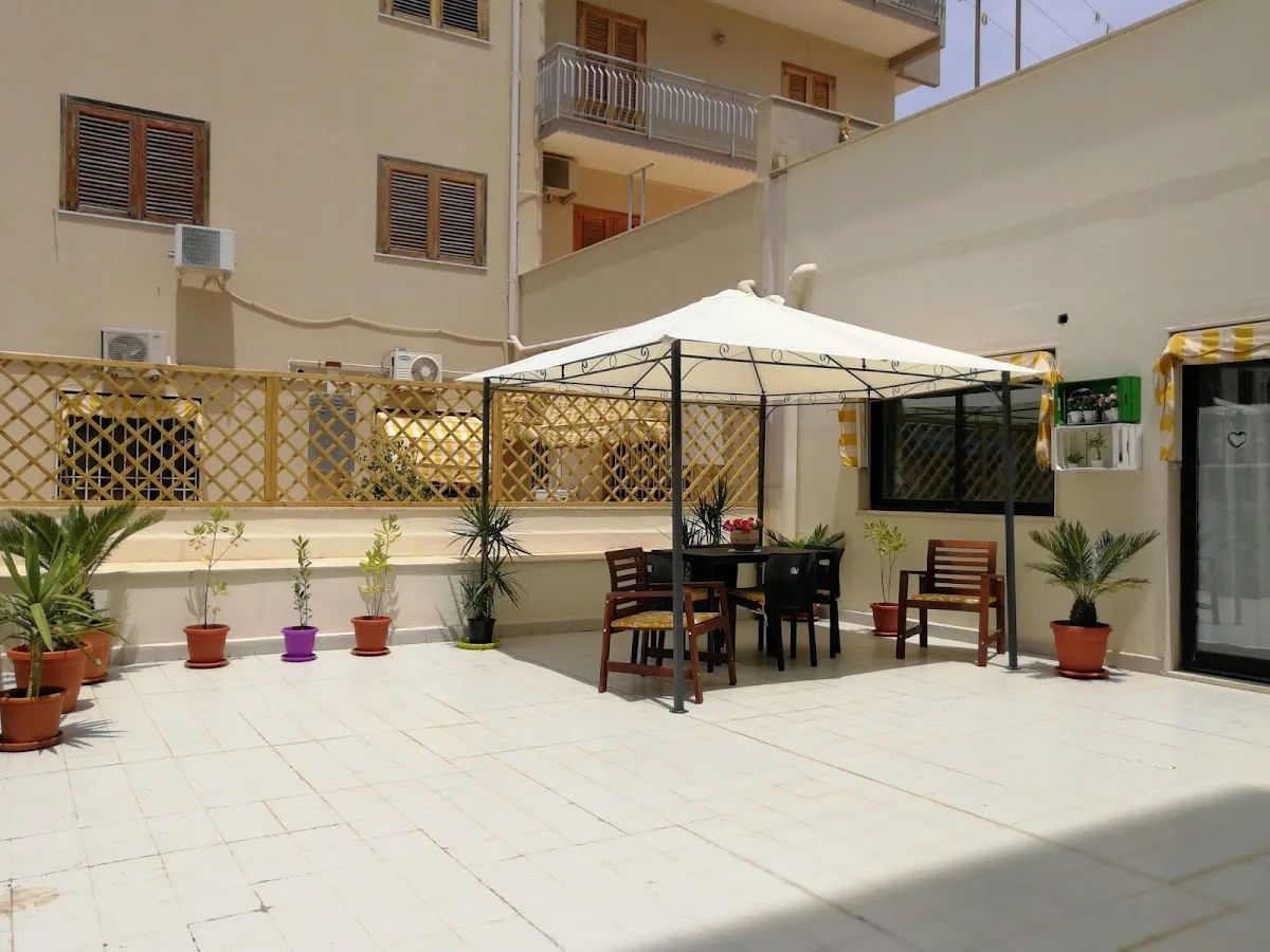 CASA RIPOSO "CASA GIOIOSA" - Syracuse
