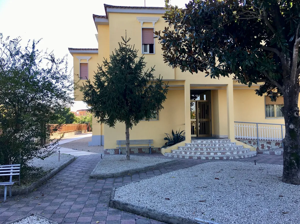 CASA SAN GIOVANNI - Casa di Riposo, ospizio, Napoli, Campania - Saviano