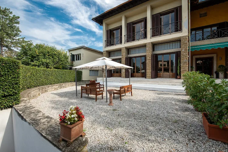 Gruppo Edos - Residenze per anziani e categorie fragili - Florence