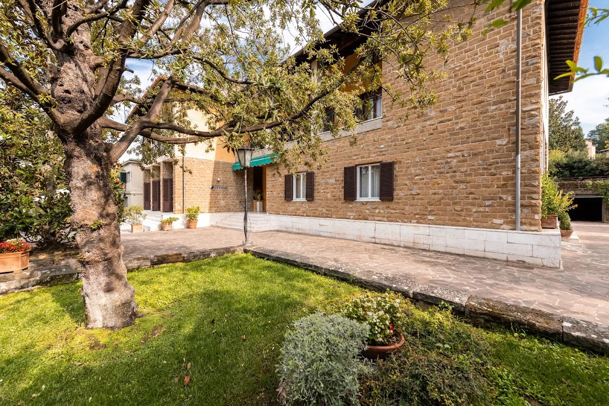 Gruppo La Villa - Residenze per anziani e categorie fragili - Florence - Foto 5