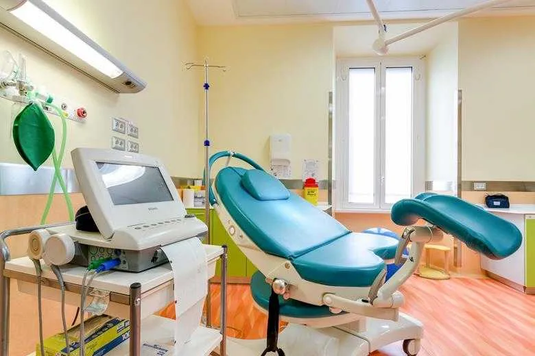 Holy Family Women’s Hospital - Rome - Foto 4