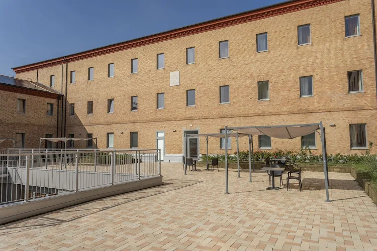 Residenza per Anziani Gruppo Zaffiro - Ancona