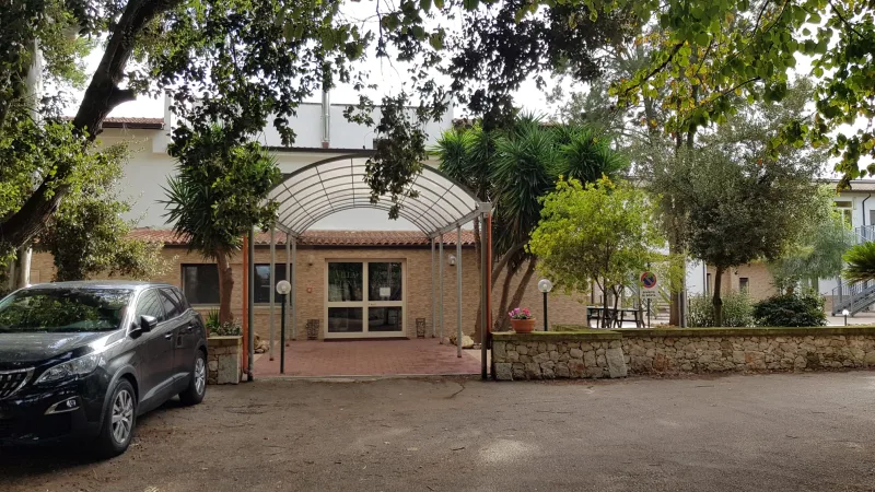 Residenza per Anziani Villa Elena - Castri di Lecce - Foto 2
