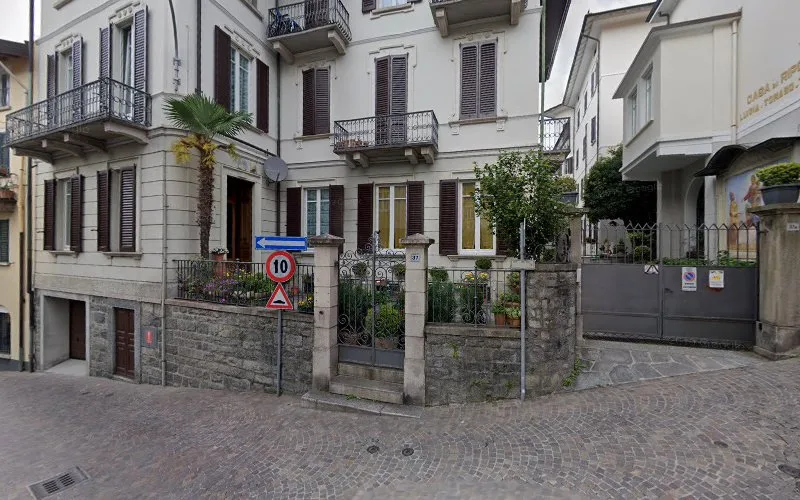 Suore Battistine - Stresa